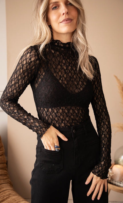 Lace Layer Black - Longsleeve