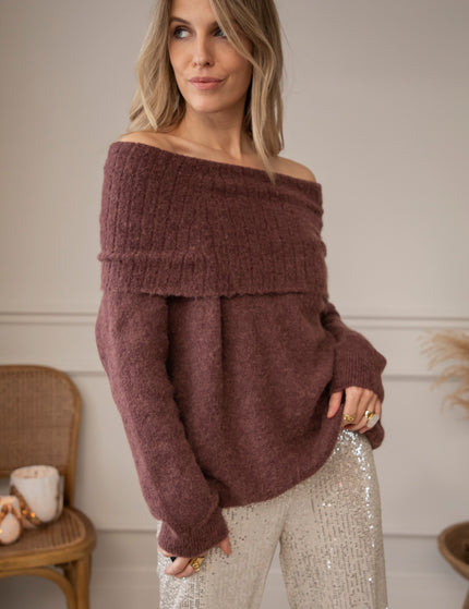 Soft Shoulders Burgundy - Sweater