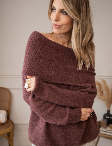 Soft Shoulders Burgundy - Sweater