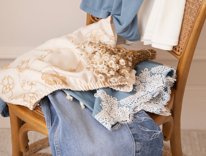 <h2>From easy everyday looks to dressed-up moments<br/></h2>