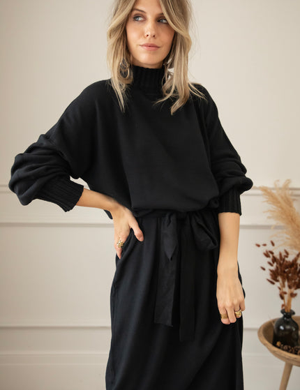 Layla Long Black - Sweater Dress