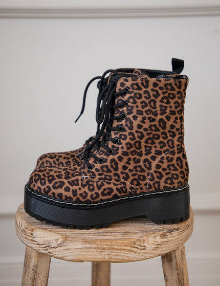 Chunky Wild Love Camel - Boots