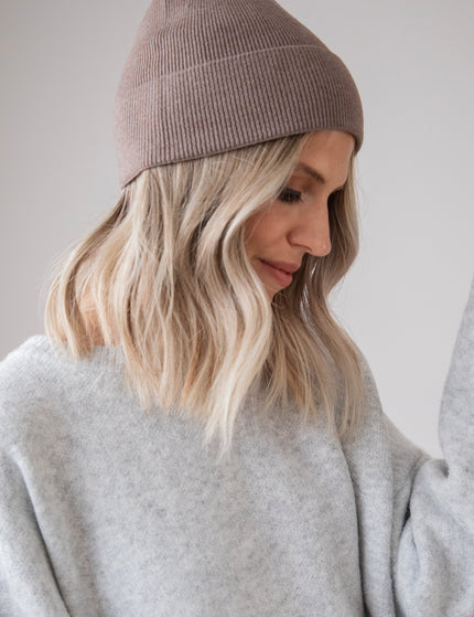 The Basic Beanie Taupe - Muts
