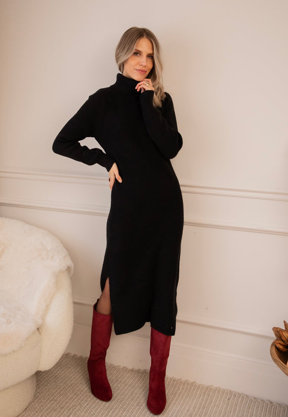 Caroll Black - Sweater Dress
