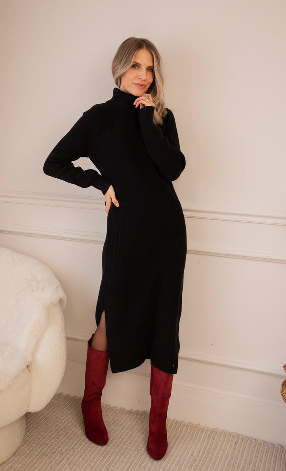 Caroll Black - Sweater Dress