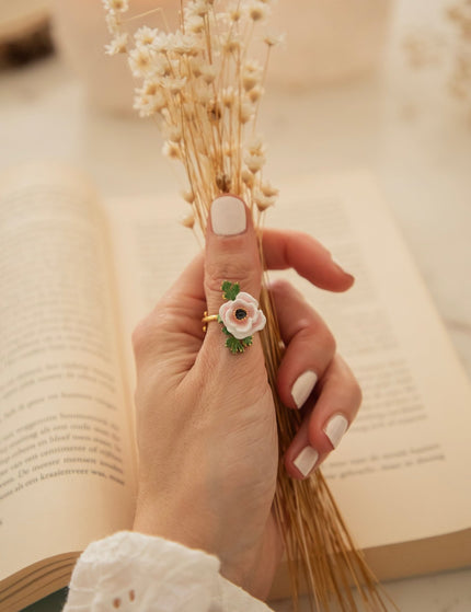 Anemone White - Ring - ellemilla
