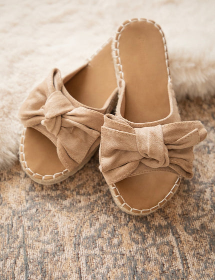 Belle Bow Café Au Lait - Slippers - ellemilla