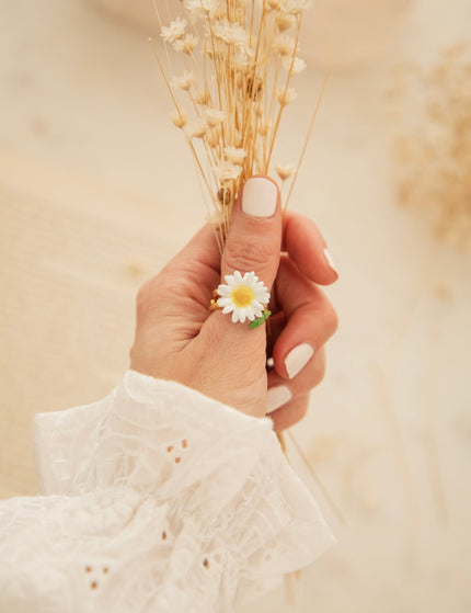 Daisy White - Ring - ellemilla
