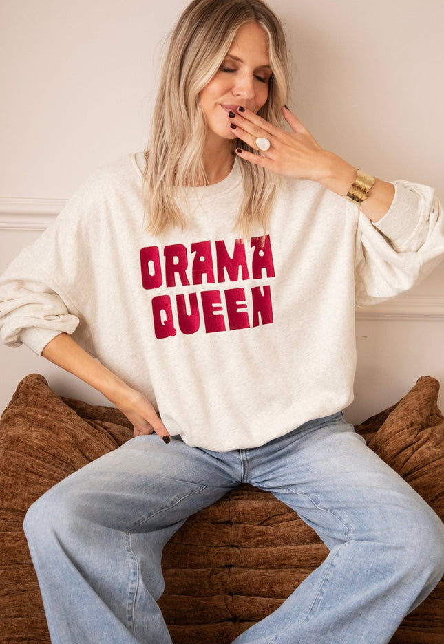 Drama Queen Soft Grey/Burgundy - Sweater - ellemilla