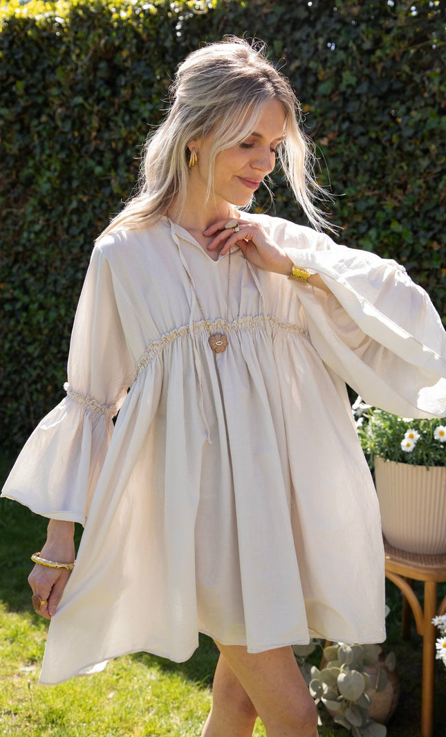 Feline Pleated Beige - Jurk - ellemilla