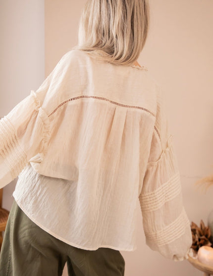 Fine Folds Beige - Blouse - ellemilla