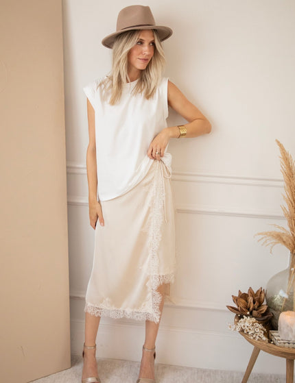 Pop Of Ease White - Top - ellemilla