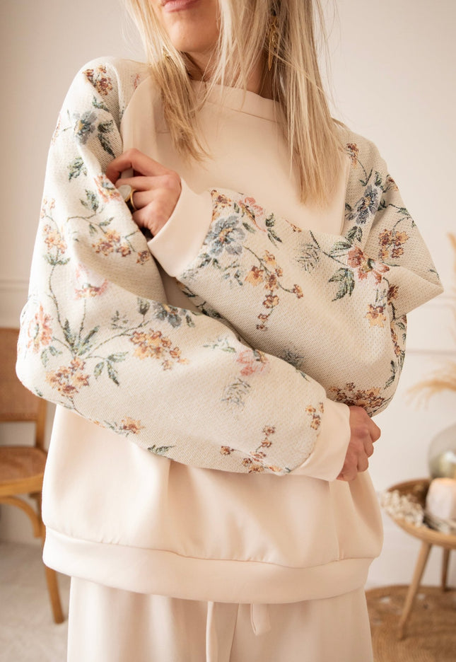Rosy Belle Beige - Sweater - ellemilla