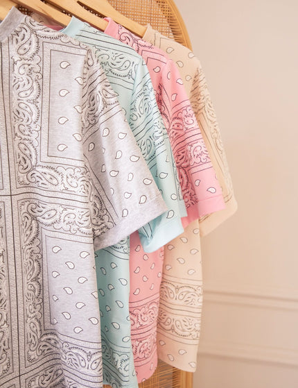 Sadie Paisley Beige - T-Shirt - ellemilla