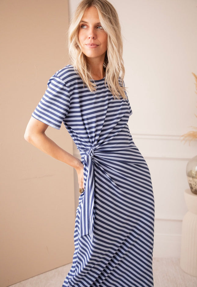 Sadie Stripe Knot Blue/Dark Blue - Maxi Jurk - ellemilla