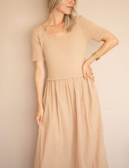 Soraya Short Sleeve Beige - Maxi Jurk - ellemilla