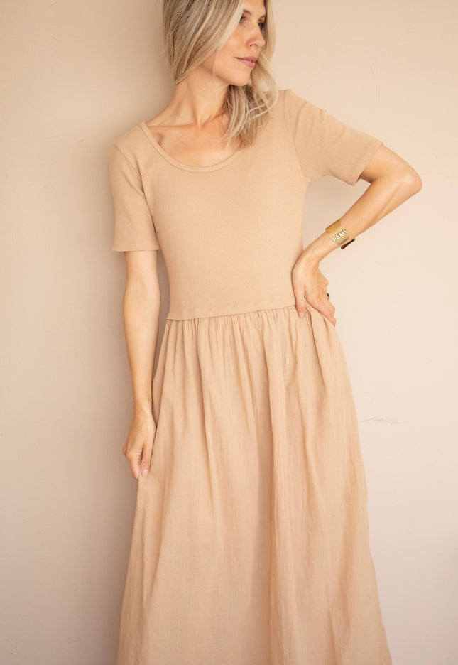 Soraya Short Sleeve Beige - Maxi Jurk - ellemilla