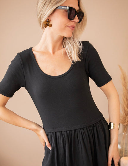 Soraya Short Sleeve Black - Maxi Jurk - ellemilla