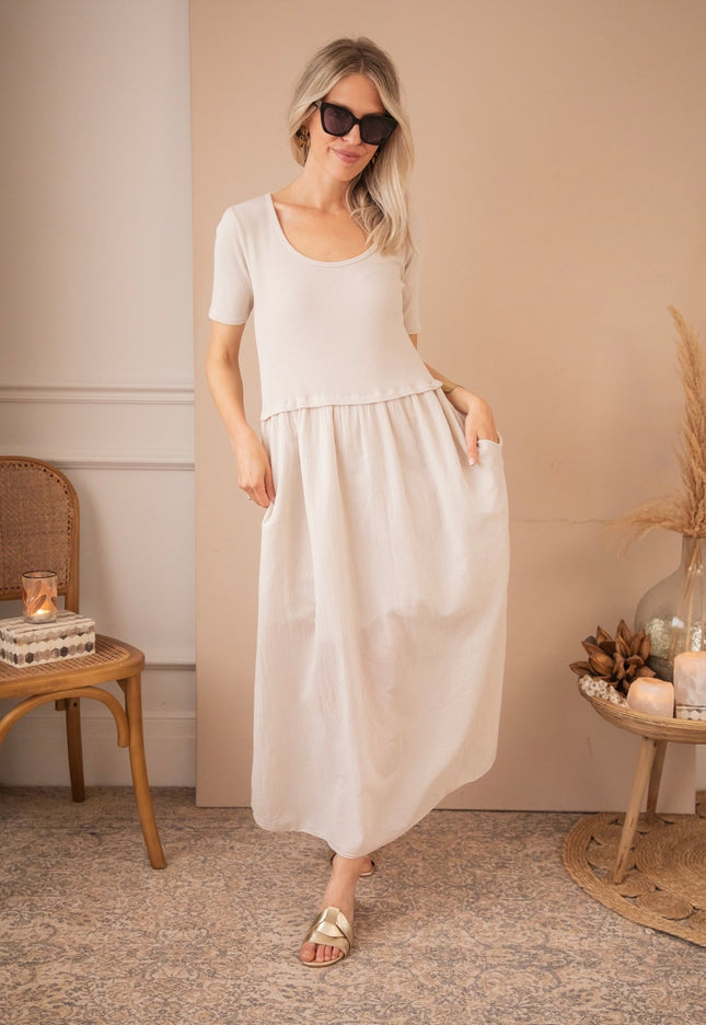 Soraya Short Sleeve Café Au Lait - Maxi Jurk - ellemilla