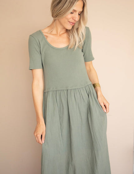 Soraya Short Sleeve Kaki - Maxi Jurk - ellemilla