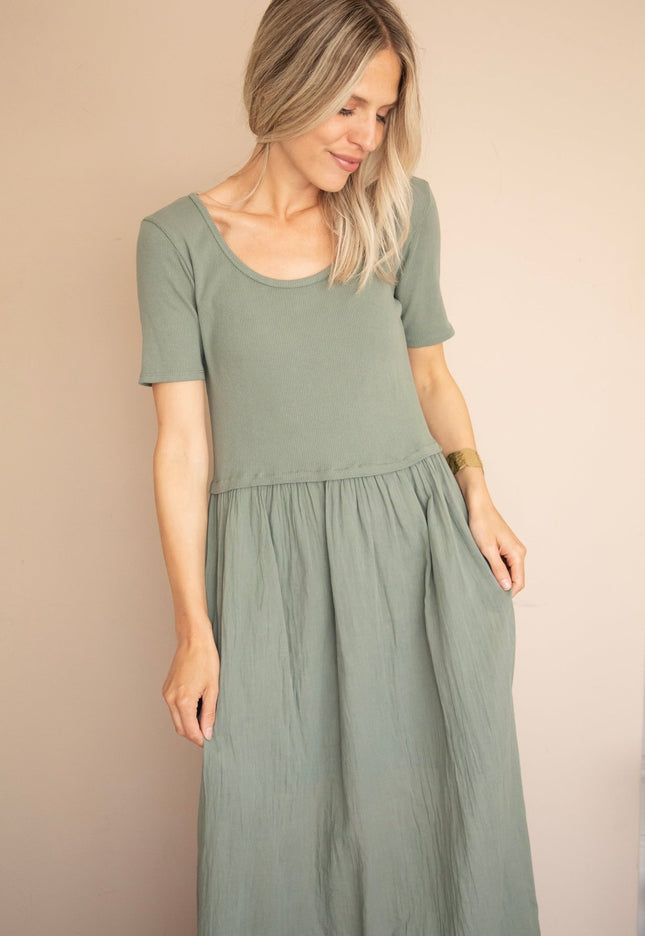 Soraya Short Sleeve Kaki - Maxi Jurk - ellemilla