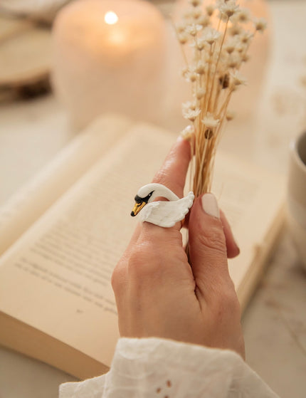 Swan White - Ring - ellemilla