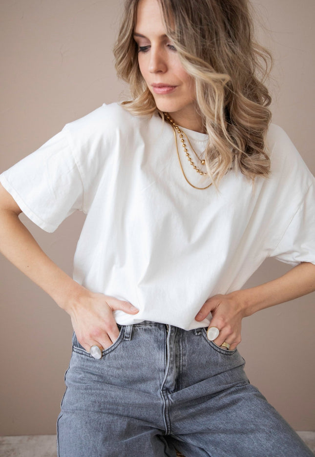 The Base White - T-Shirt - ellemilla