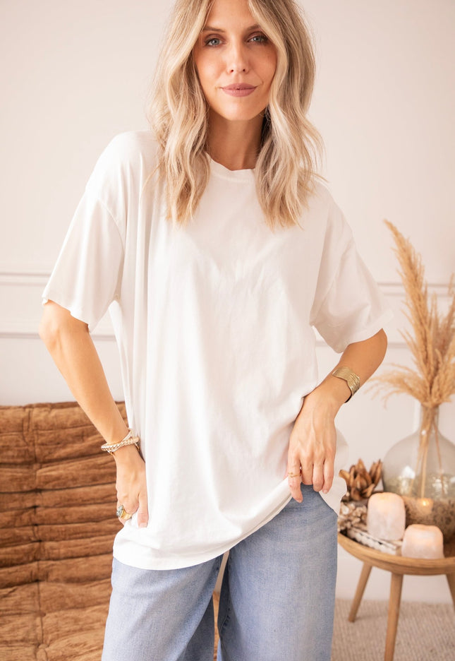 The Base White - T-Shirt - ellemilla