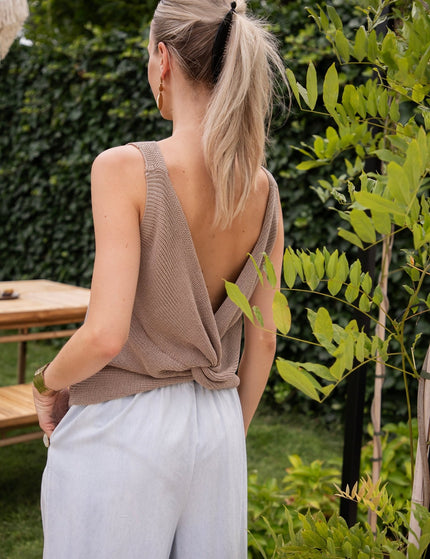 Twist Me Softly Taupe - Top - ellemilla