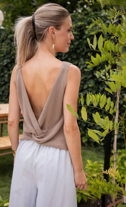 Twist Me Softly Taupe - Top - ellemilla