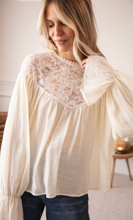 Whispers in Lace Beige - Blouse - ellemilla