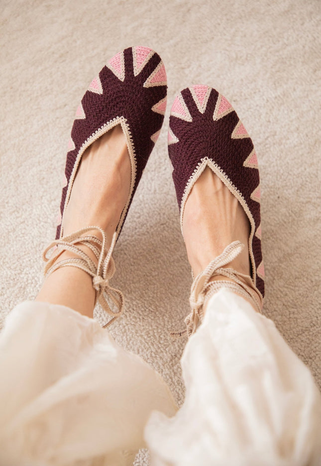 Woven Walks Pink/Burgundy - Flats - ellemilla