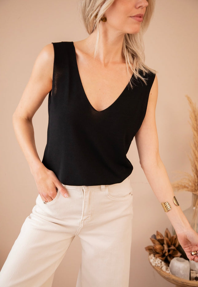 Yuna Black - Top - ellemilla